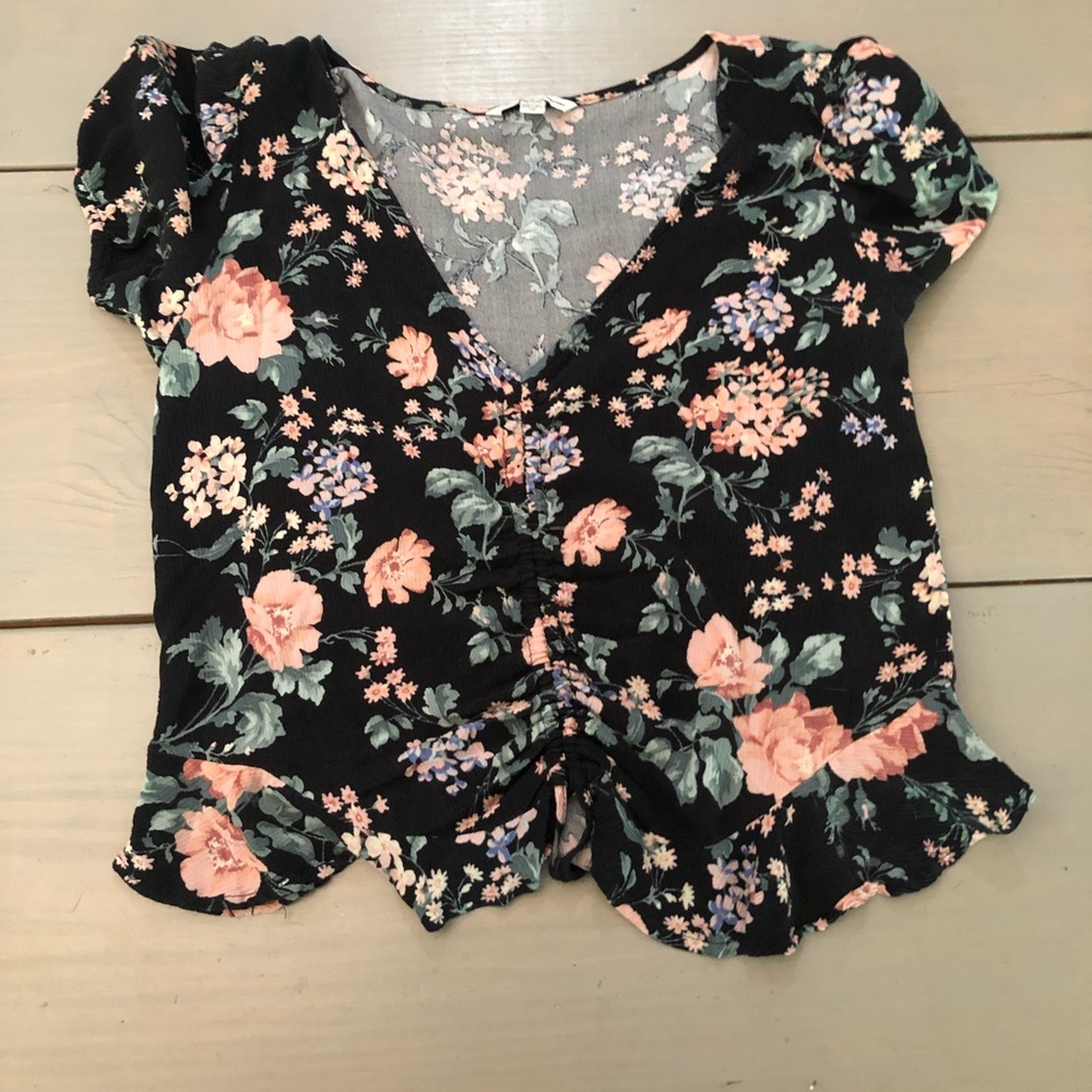 American eagle floral top